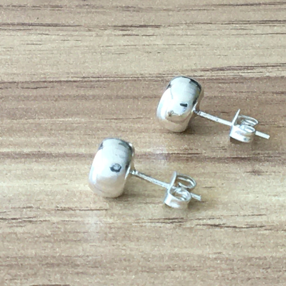 Aretes Broquel Redondo De Plata 925 Mujer Niña Agálea - Image 5
