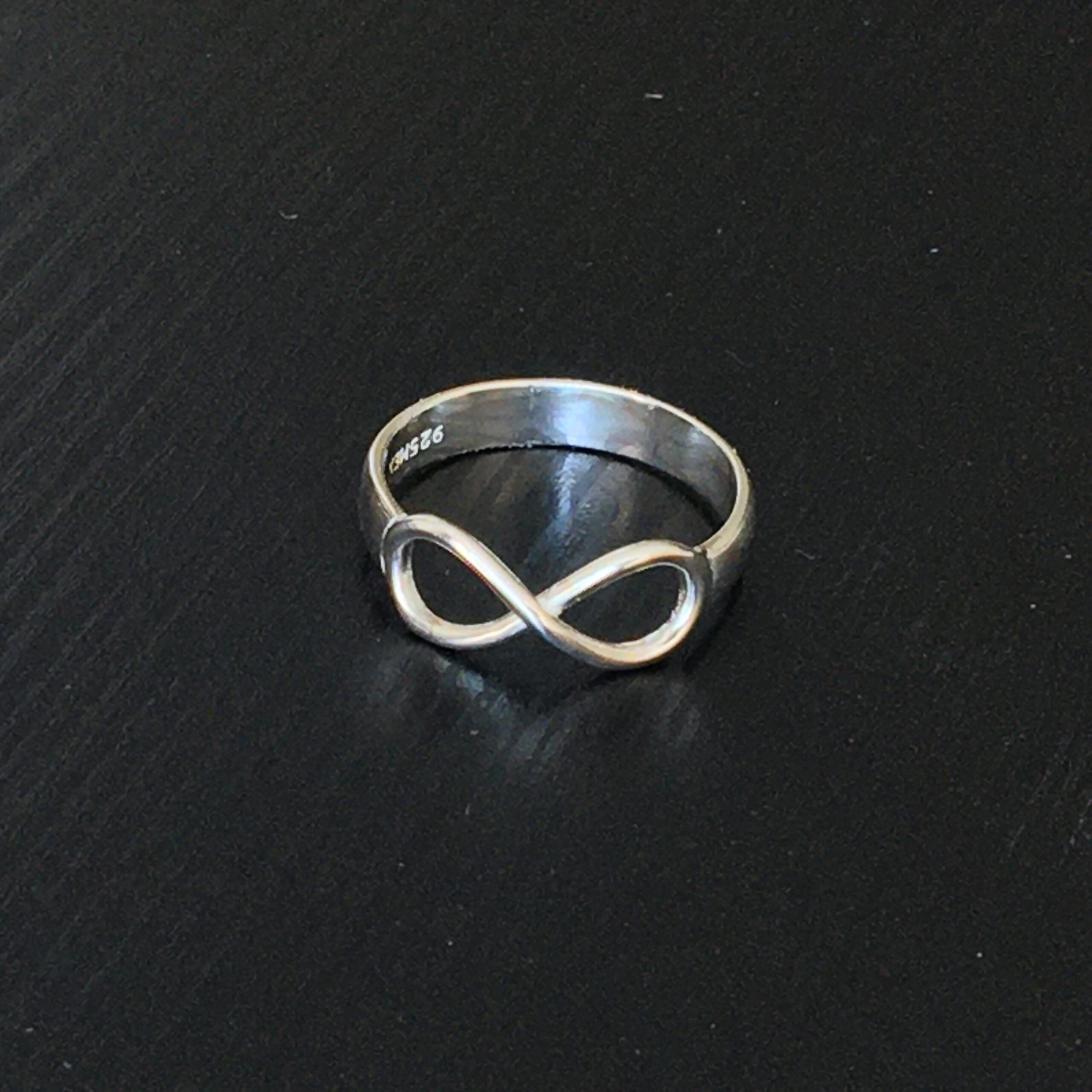 Anillo Infinito De Plata Ley .925 Agálea Joyeria - Image 3